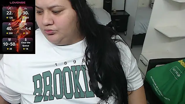 Aaliyah11 online show from October 15, 2025, 2:01 am