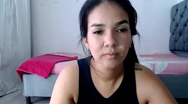 tezza smith online show from February 17, 2025, 3:53 pm