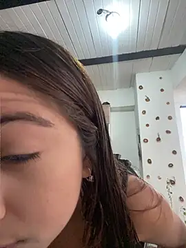 Catalina Durango1 online show from April 13, 2026, 9:53 pm