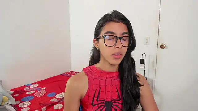 Mazikeen  18 online show from June 15, 2026, 1:57 pm