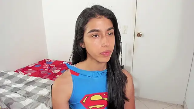 Snapshot of Mazikeen__18 chatting on August 6, 2026, 2:19 pm Mazikeen 18 online show from August 6, 2026, 2:19 pm