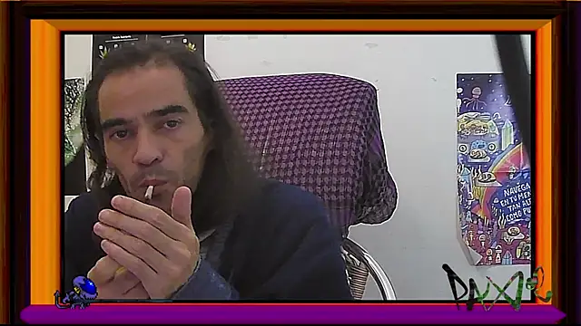 Snapshot of ReyDeBotones chatting on November 22, 2025, 10:09 pm ReyDeBotones online show from November 22, 2025, 10:09 pm