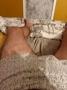 Dam70 online show from October 8, 2025, 7:44 pm