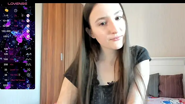 Cute  Nana online show from October 23, 2025, 10:14 am