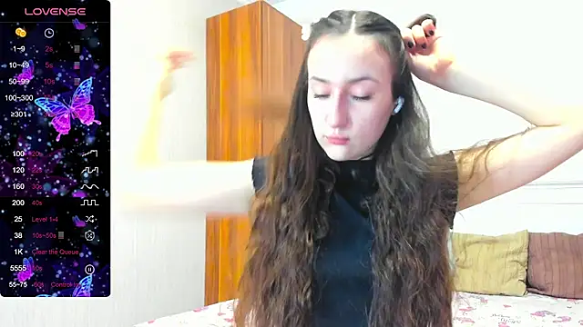 Cute  Nana online show from June 21, 2026, 5:54 am