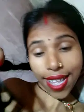 Snapshot of Miss_triha chatting on February 26, 2025, 12:16 am Miss triha online show from February 26, 2025, 12:16 am