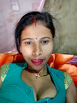 Snapshot of Miss_triha chatting on March 13, 2025, 6:58 am Miss triha online show from March 13, 2025, 6:58 am