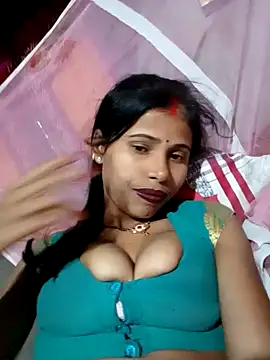 Snapshot of Miss_triha chatting on March 14, 2025, 3:14 pm Miss triha online show from March 14, 2025, 3:14 pm