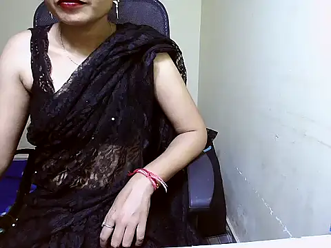 Rubi-Ji online show from September 17, 2025, 3:35 pm