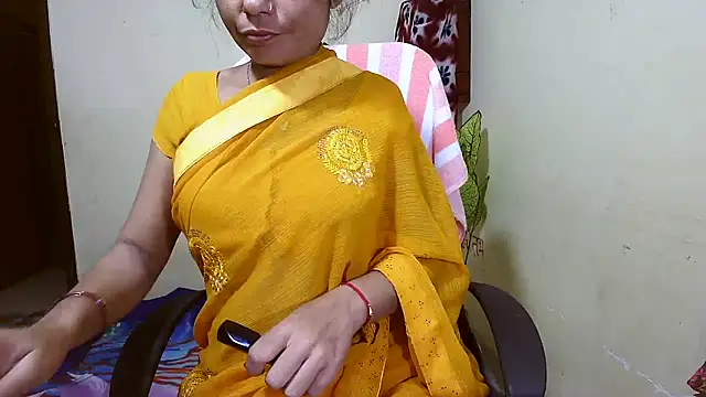 Rubi-Ji online show from November 18, 2025, 4:00 pm