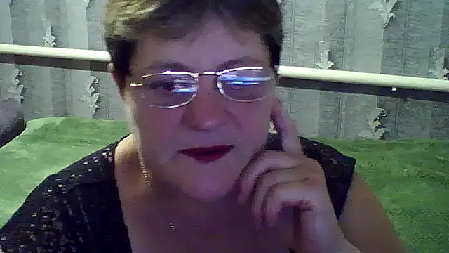 ElzaJewel online show from September 17, 2025, 5:47 pm