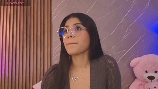 ariana jhonson1 online show from March 19, 2026, 12:31 pm