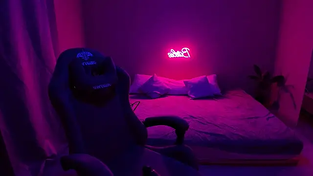 YourMegan online show from February 18, 2025, 10:36 pm