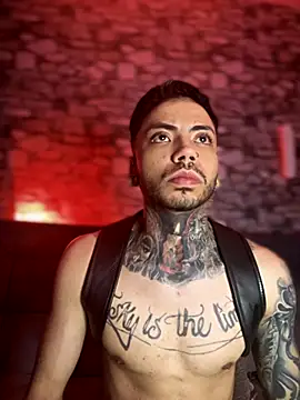 Walker Thomas1 online show from September 13, 2025, 2:00 am