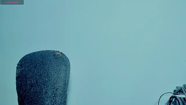 Eli clark  online show from September 14, 2025, 9:14 pm