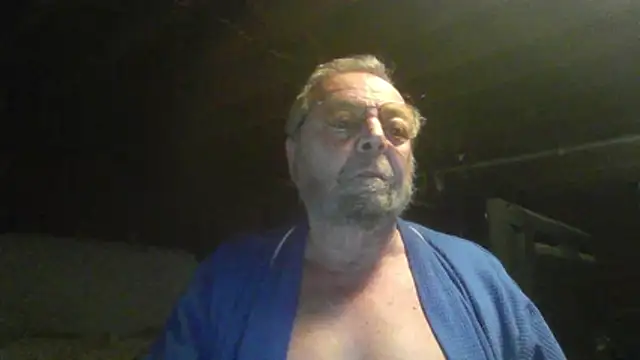 Snapshot of mercuryice chatting on April 4, 2026, 2:25 pm mercuryice online show from April 4, 2026, 2:25 pm
