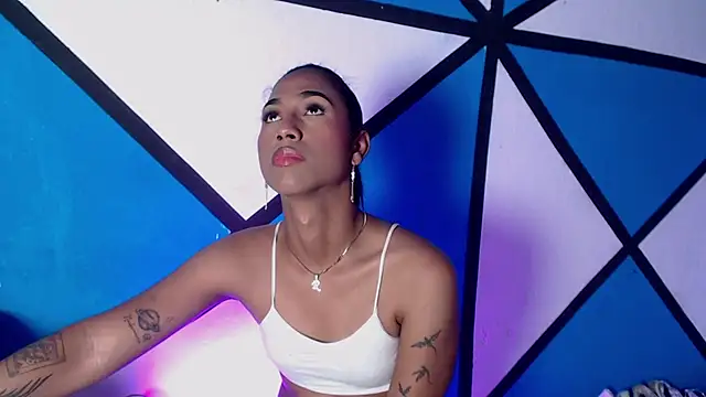 Alissemasiel online show from October 2, 2025, 6:15 pm