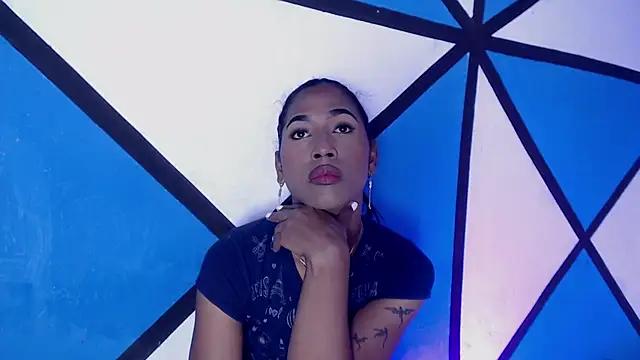 Alissemasiel online show from October 3, 2025, 6:38 pm