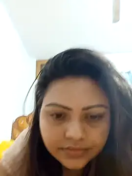 blue-berry07 online show from November 29, 2025, 10:18 am