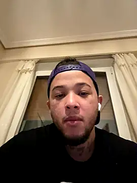 yeiyei oficial online show from November 27, 2025, 5:59 pm