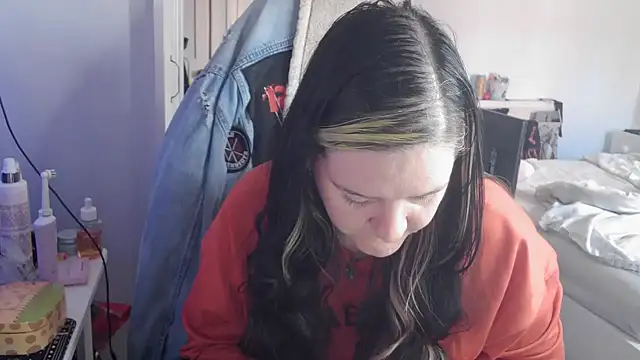 Snapshot of AureliaXOX chatting on September 16, 2025, 10:05 am AureliaXOX online show from September 16, 2025, 10:05 am