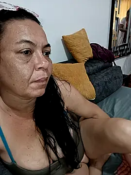 thefuckingowneroftits online show from November 10, 2025, 11:20 am