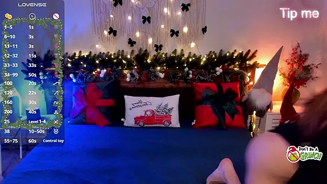 Maria Moonlight online show from December 18, 2025, 12:55 pm