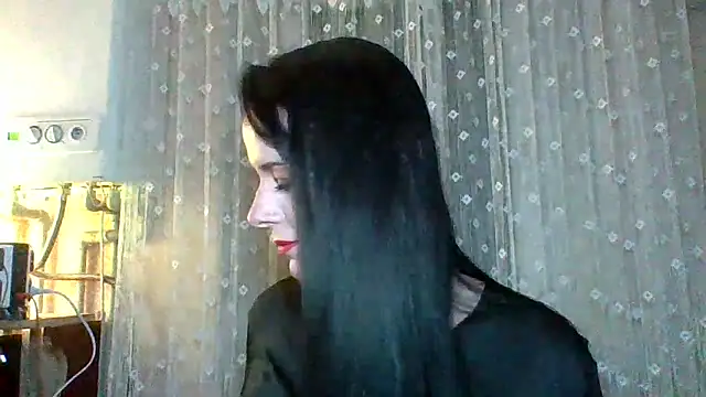 LuminousLady online show from March 16, 2025, 5:50 pm