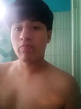 Snapshot of theghoss chatting on February 2, 2025, 9:56 pm theghoss online show from February 2, 2025, 9:56 pm