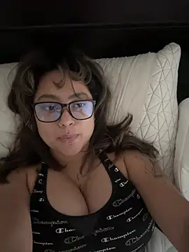 babygirl ak online show from January 14, 2026, 7:19 pm