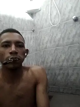 Snapshot of Mineirinho043 chatting on February 23, 2025, 5:56 am Mineirinho043 online show from February 23, 2025, 5:56 am