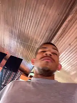 Snapshot of Mineirinho043 chatting on March 11, 2025, 2:29 pm Mineirinho043 online show from March 11, 2025, 2:29 pm