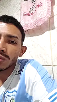 Snapshot of Mineirinho043 chatting on March 21, 2025, 11:01 pm Mineirinho043 online show from March 21, 2025, 11:01 pm