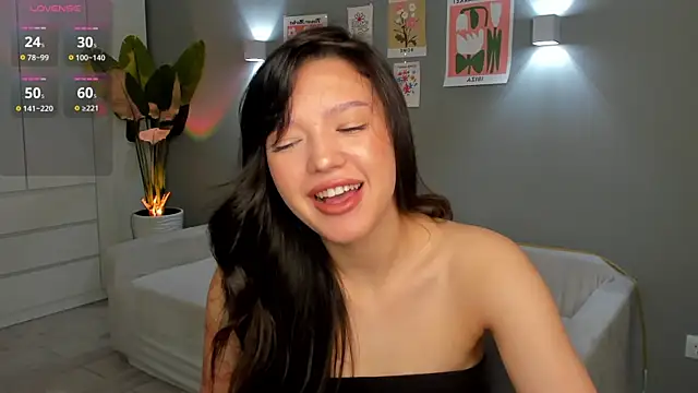 Snapshot of RikoAsada chatting on November 15, 2025, 7:05 am RikoAsada online show from November 15, 2025, 7:05 am