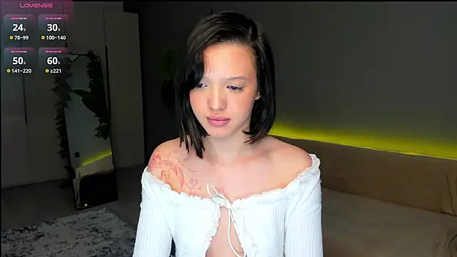 RikoAsada online show from March 21, 2026, 9:14 am