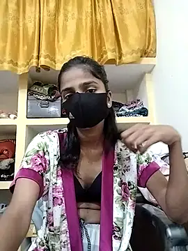 fuungirl38 online show from February 25, 2025, 5:15 pm