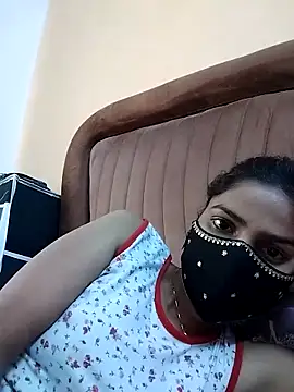 Snapshot of fuungirl38 chatting on May 12, 2026, 8:22 am fuungirl38 online show from May 12, 2026, 8:22 am