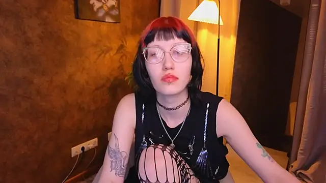 lissaros online show from February 20, 2025, 5:01 am