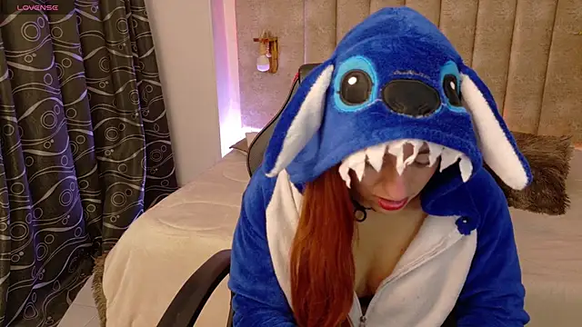 Alektra bryce online show from March 16, 2026, 3:56 am