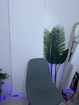 Celine Roxelle online show from October 10, 2025, 6:51 pm