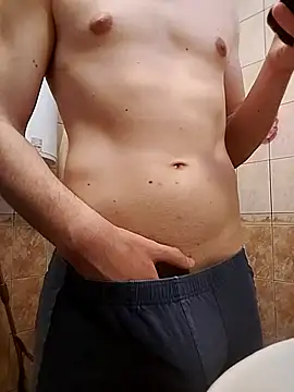 Good boy000 online show from February 5, 2025, 7:07 am