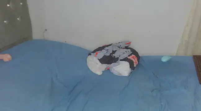 Said hot01 online show from February 20, 2025, 10:48 am