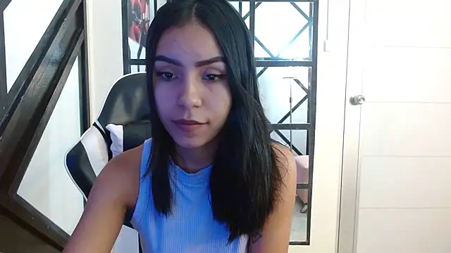 julieta fn online show from September 10, 2025, 2:17 pm