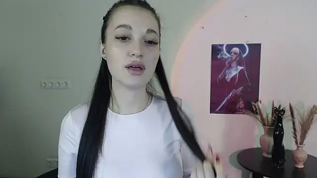 Eva Eldis online show from March 1, 2025, 7:37 pm