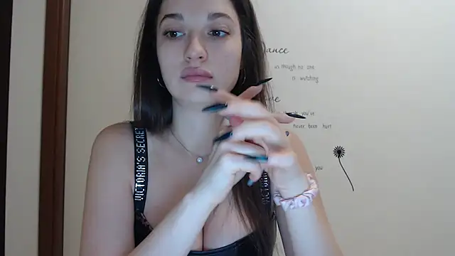 Eva Eldis online show from September 8, 2025, 2:38 pm