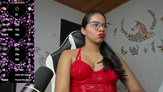 Snapshot of alisson_hoffman05 chatting on July 23, 2026, 11:24 pm alisson hoffman05 online show from July 23, 2026, 11:24 pm