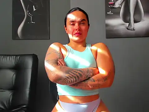 Snapshot of karlyjons12 chatting on November 11, 2025, 12:49 pm karlyjons12 online show from November 11, 2025, 12:49 pm