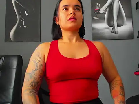 Snapshot of karlyjons12 chatting on February 12, 2026, 4:35 pm karlyjons12 online show from February 12, 2026, 4:35 pm