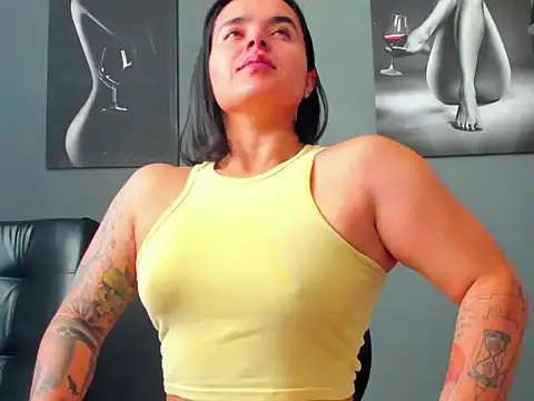 Snapshot of karlyjons12 chatting on March 25, 2026, 1:06 pm karlyjons12 online show from March 25, 2026, 1:06 pm