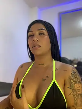 tinalove7 online show from June 2, 2026, 11:40 pm